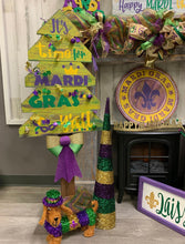 12/17/2025 (6:30pm) Eve's Float Party!